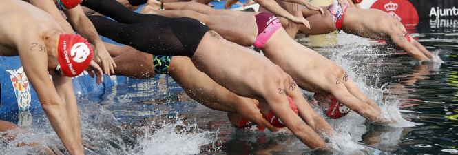 Copa Nadal swimming contest. Port de Barcelona