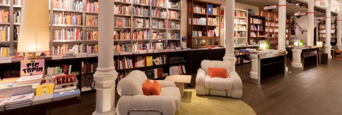 Intérieur Librairie Finestres d'Art i Còmic