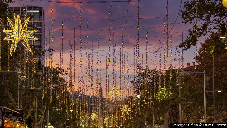 Lumières de Nöel au Passeig de Gràcia